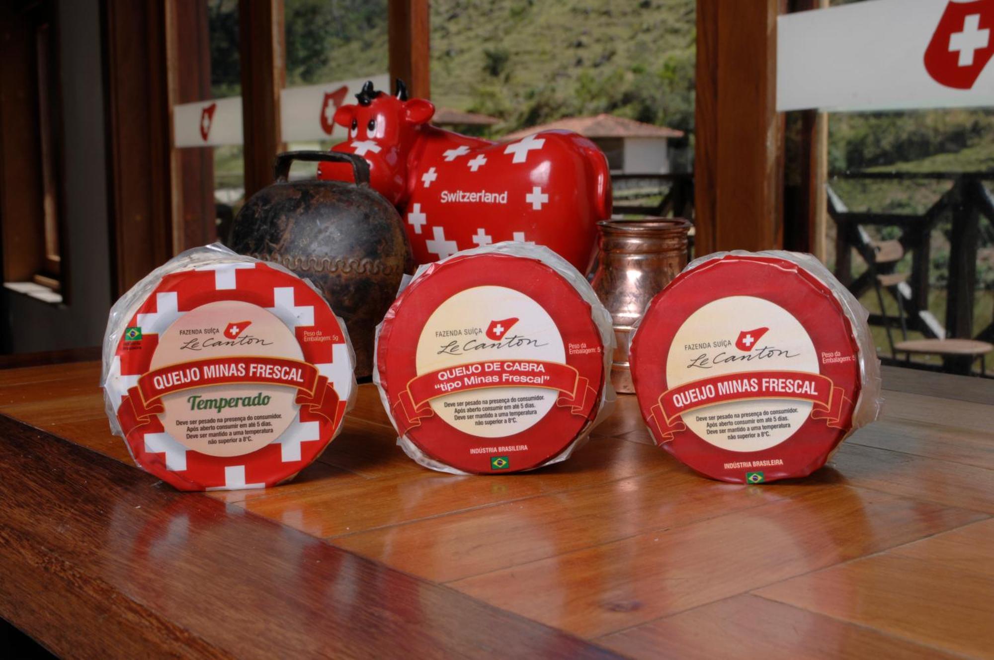Fazenda Suica Le Canton Teresopolis Luaran gambar